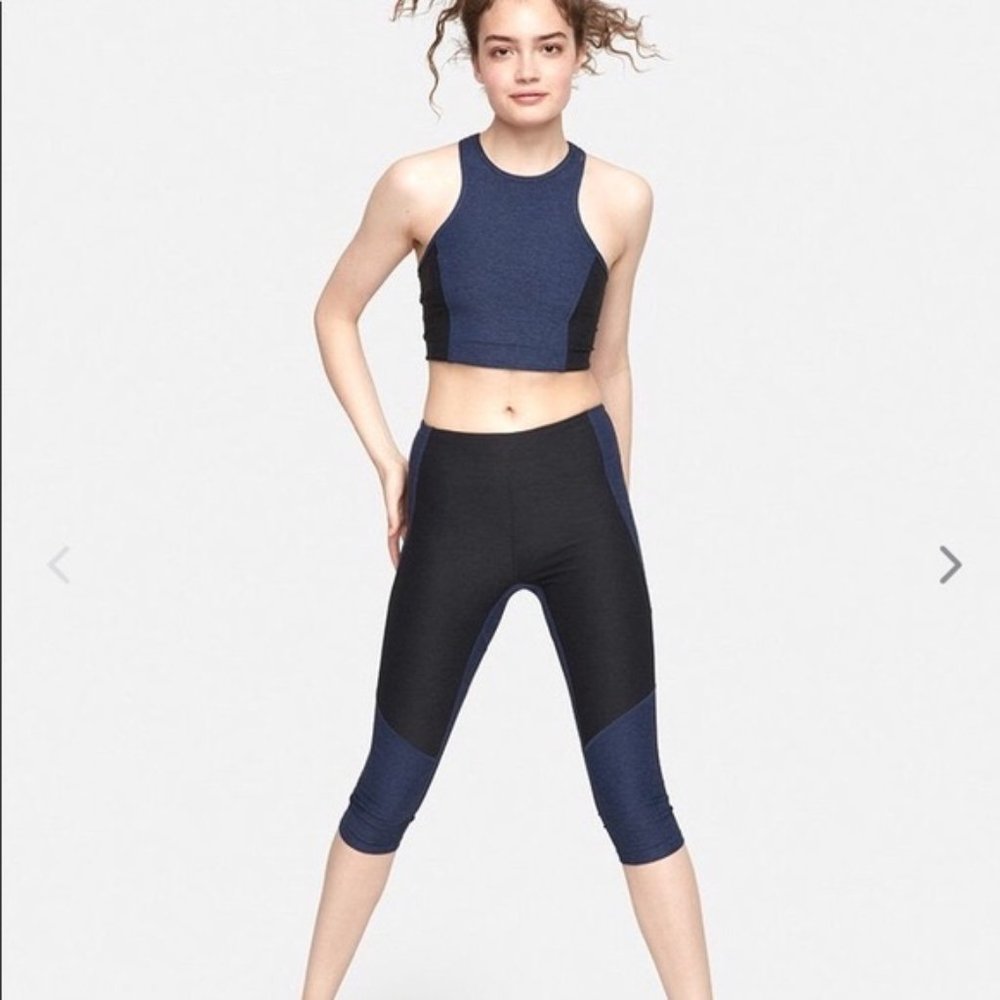 Outdoor Voices Two Tone Kneecap Leggings